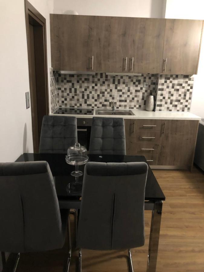 Egnatias 96 Open Apartment Thessaloniki Exterior photo