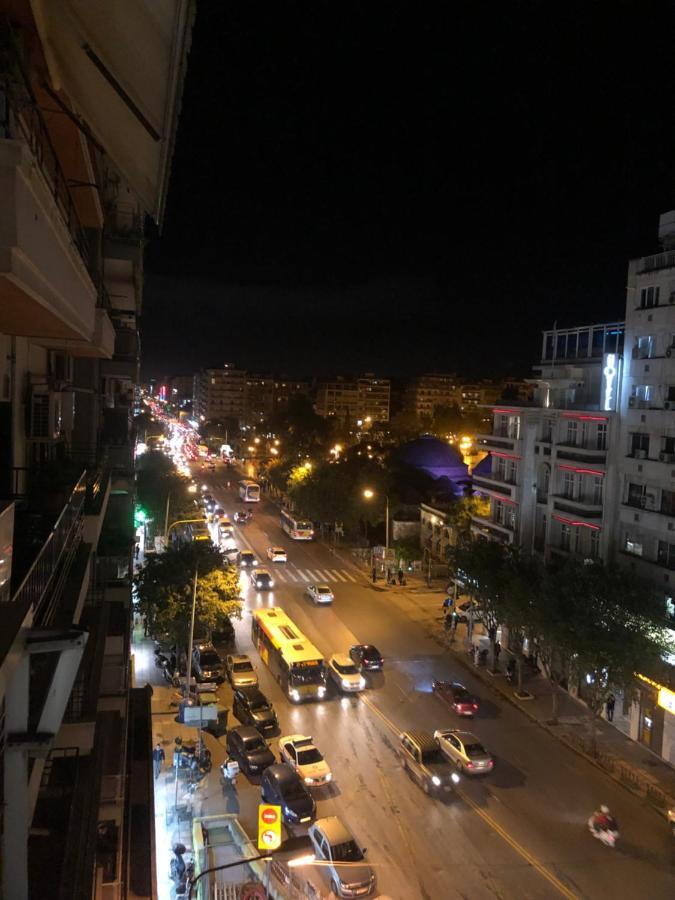 Egnatias 96 Open Apartment Thessaloniki Exterior photo